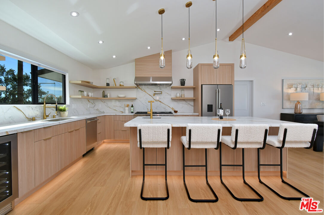 26065 Farmfield Road Calabasas, CA 91302 - Photo 15 of 41