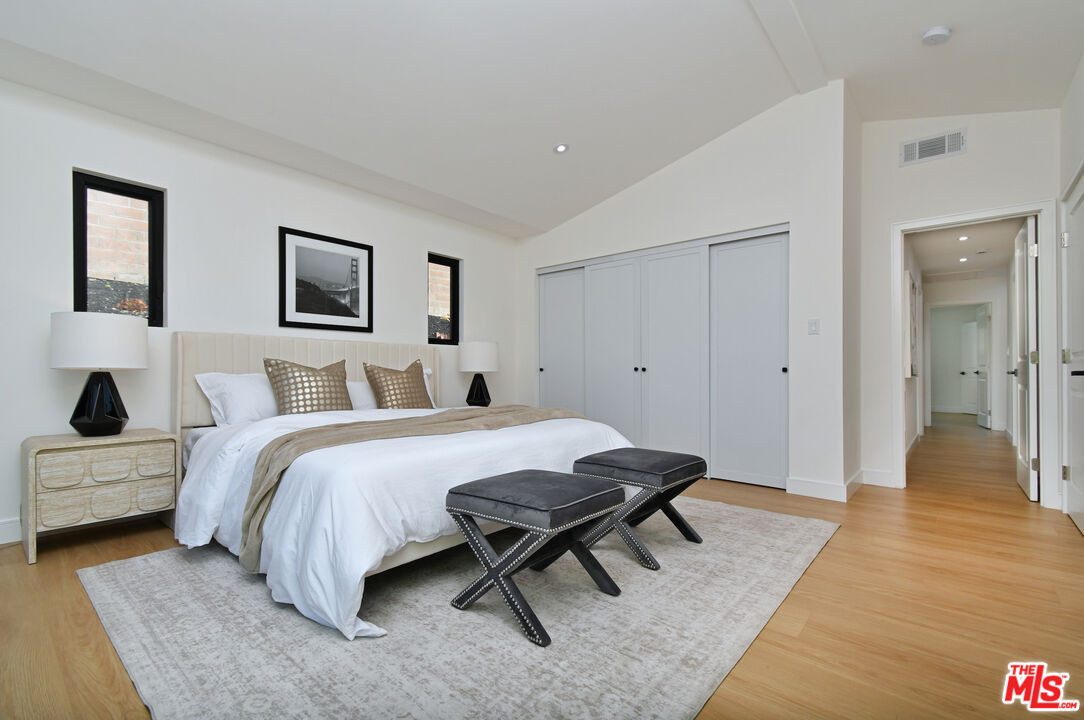 26065 Farmfield Road Calabasas, CA 91302 - Photo 20 of 41