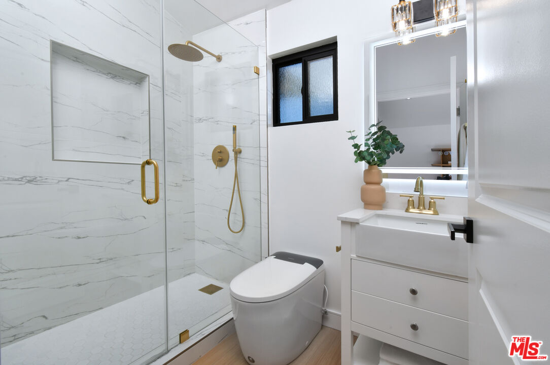 26065 Farmfield Road Calabasas, CA 91302 - Photo 35 of 41