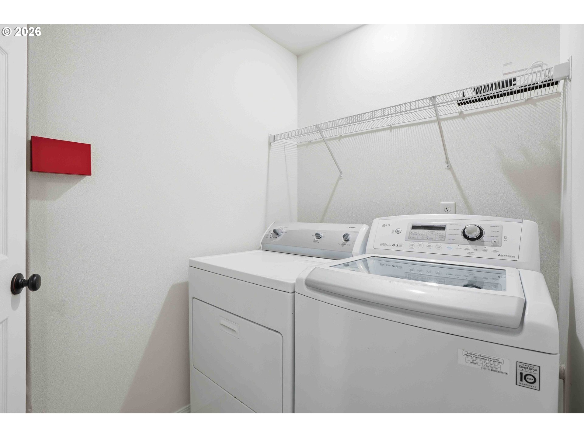 3323 Northwest 31st Circle Camas, WA 98607 - Photo 19 of 25 a utility room with dryer and washer