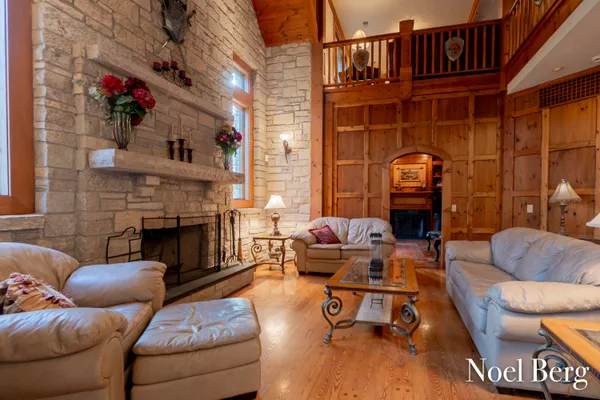 $2,125,000 | 2303 38th Street, Allegan, MI 49010