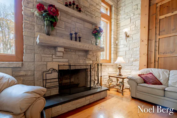 $2,125,000 | 2303 38th Street, Allegan, MI 49010