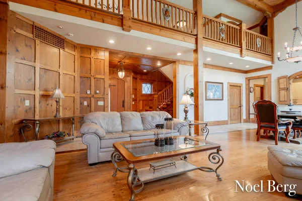 $2,125,000 | 2303 38th Street, Allegan, MI 49010