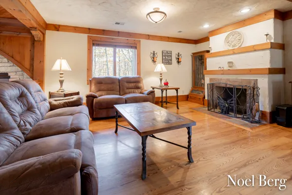 $2,125,000 | 2303 38th Street, Allegan, MI 49010