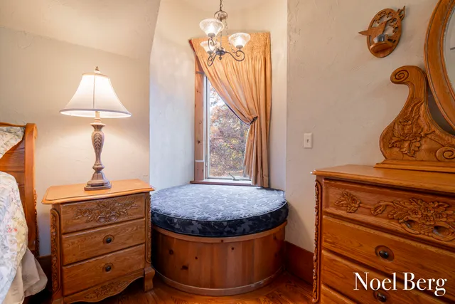 $2,150,000 | 2303 38th Street, Allegan, MI 49010