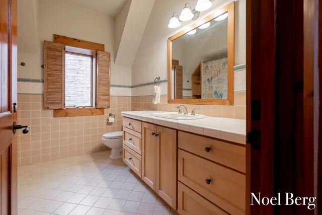 $2,150,000 | 2303 38th Street, Allegan, MI 49010