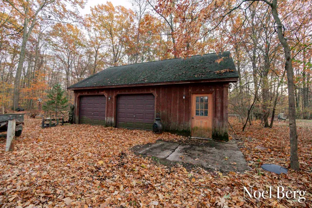 $2,150,000 | 2303 38th Street, Allegan, MI 49010