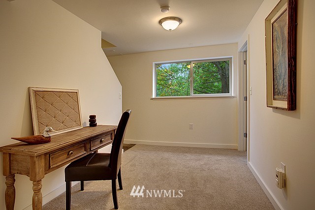 7534 20th Avenue Southwest Seattle, WA 98106 - Photo 7 of 15 Gallery Image 7