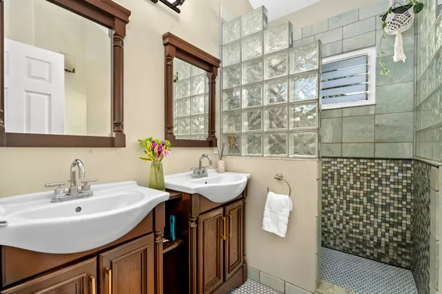 $2,895,000 | 5-7097 Kuhio Highway, Hanalei, HI 96714