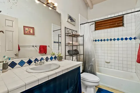 $2,795,000 | 5-7097 Kuhio Highway, Hanalei, HI 96714