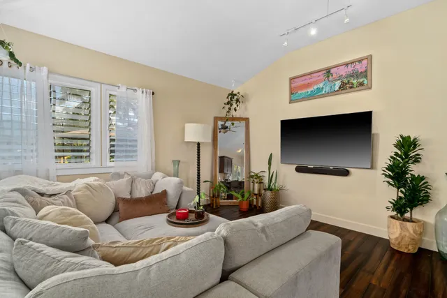 $2,895,000 | 5-7097 Kuhio Highway, Hanalei, HI 96714