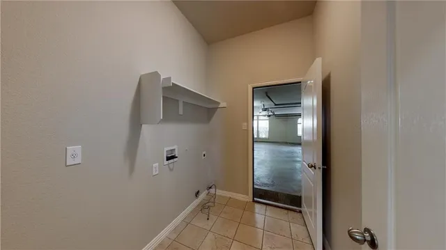 $3,950 | 7136 Playa, Grand Prairie, TX 75054