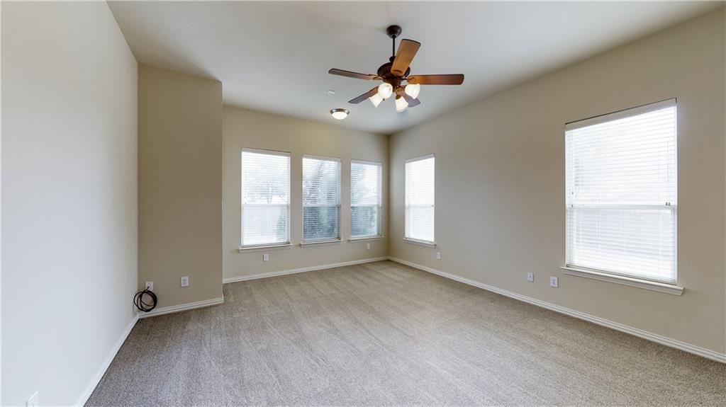 7136 Playa Grand Prairie, TX 75054 - Photo 27 of 36 a view of an empty room with a window