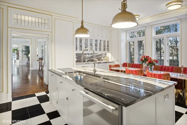 $50,000 | 919 Hill Road, Winnetka, IL 60093