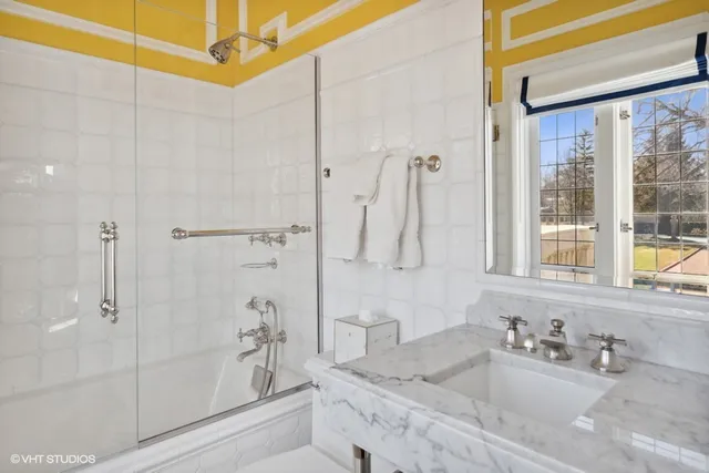 $50,000 | 919 Hill Road, Winnetka, IL 60093