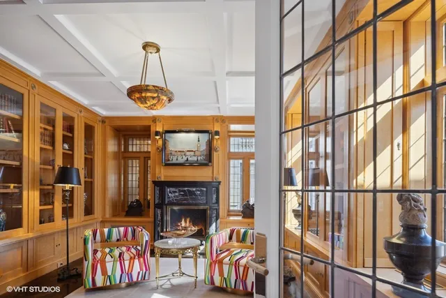 $50,000 | 919 Hill Road, Winnetka, IL 60093