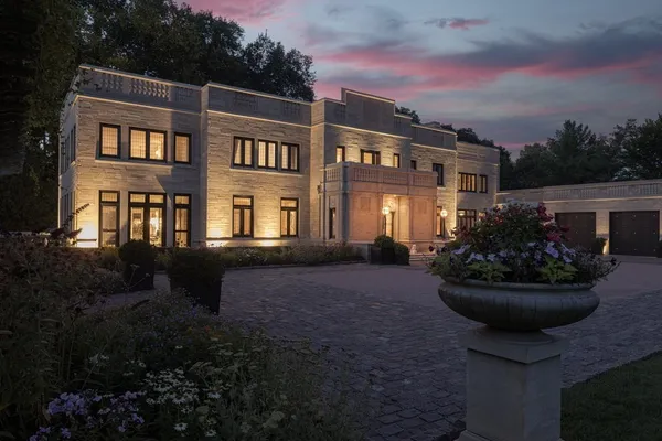 $50,000 | 919 Hill Road, Winnetka, IL 60093