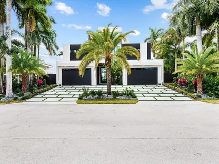 $10,200,000 | 111 Fiesta Way, Fort Lauderdale, FL 33301