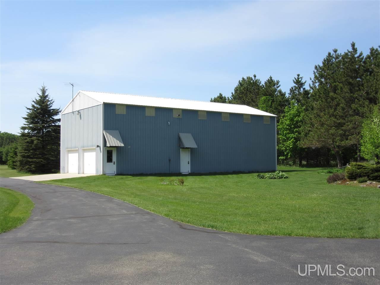 2906 River Road Gulliver, MI 49840 - Photo 14 of 37 Gallery Image 14