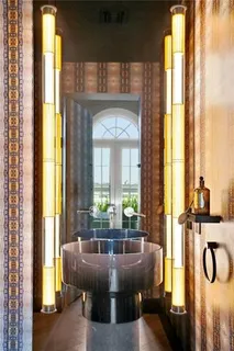 $3,900,000 | 416 Common Street, Unit PHB, New Orleans, LA 70130