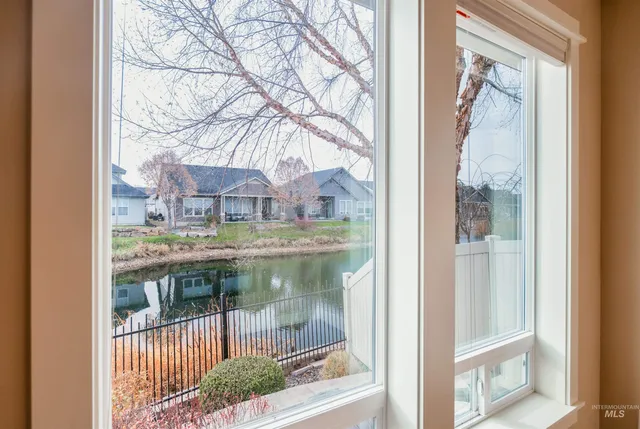 $584,900 | 10201 West Lakeland Drive, Garden City, ID 83714