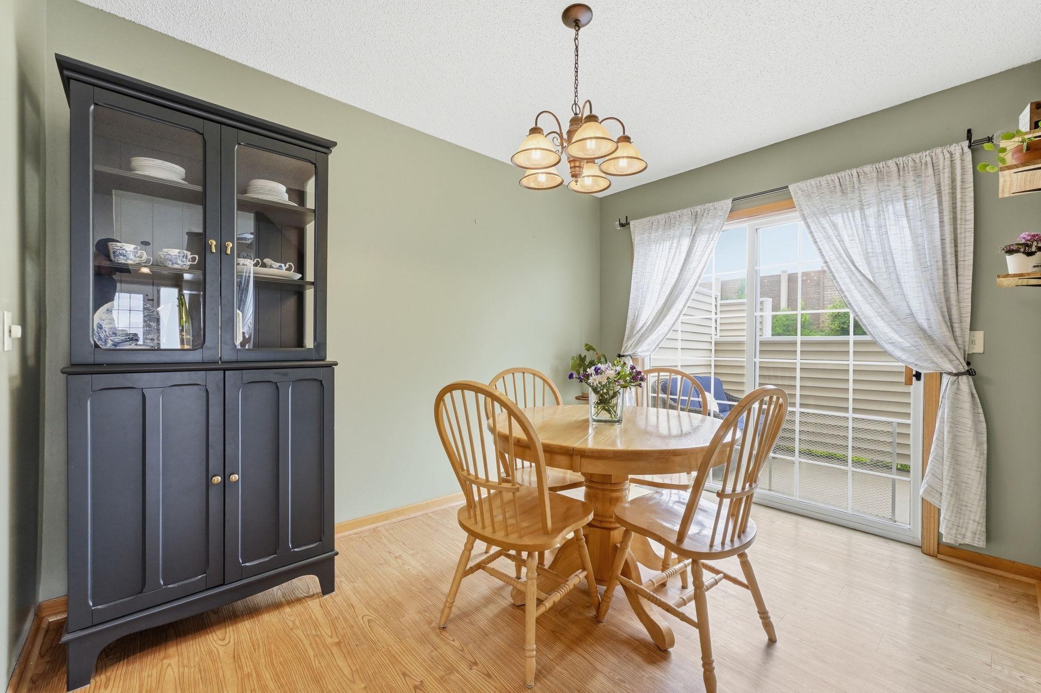 2222 Boulder Pointe Shakopee, MN 55379 - Photo 9 of 30