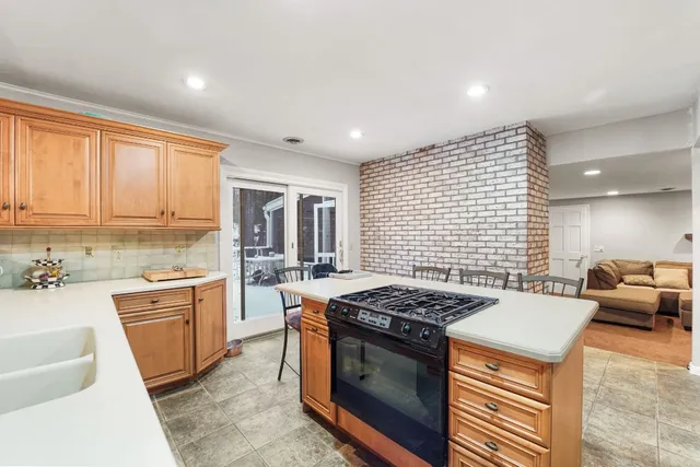 $429,000 | 708 Murray Hill Road, Vestal, NY 13850