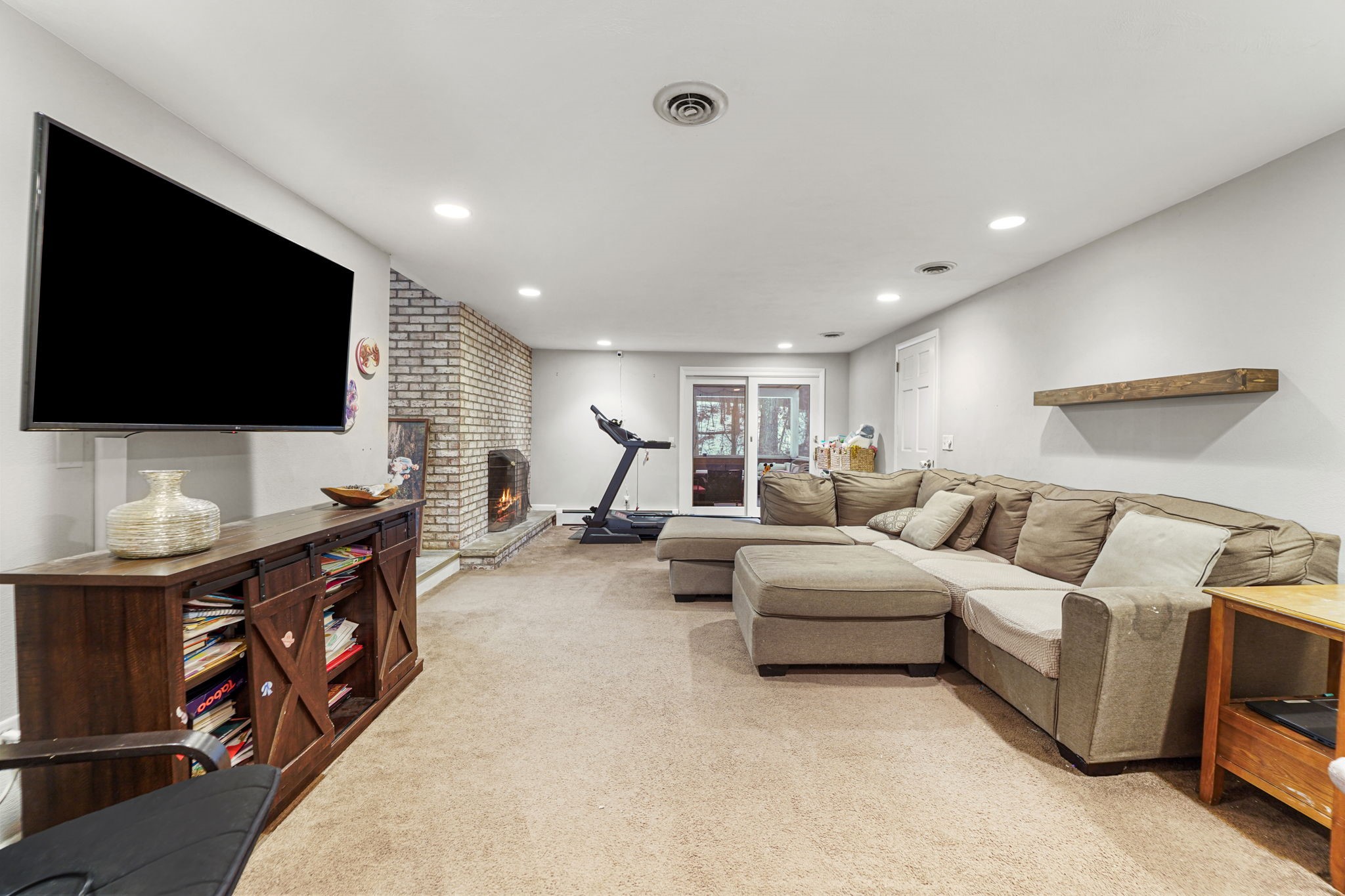 708 Murray Hill Road Vestal, NY 13850 - Photo 5 of 46