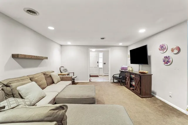 $429,000 | 708 Murray Hill Road, Vestal, NY 13850