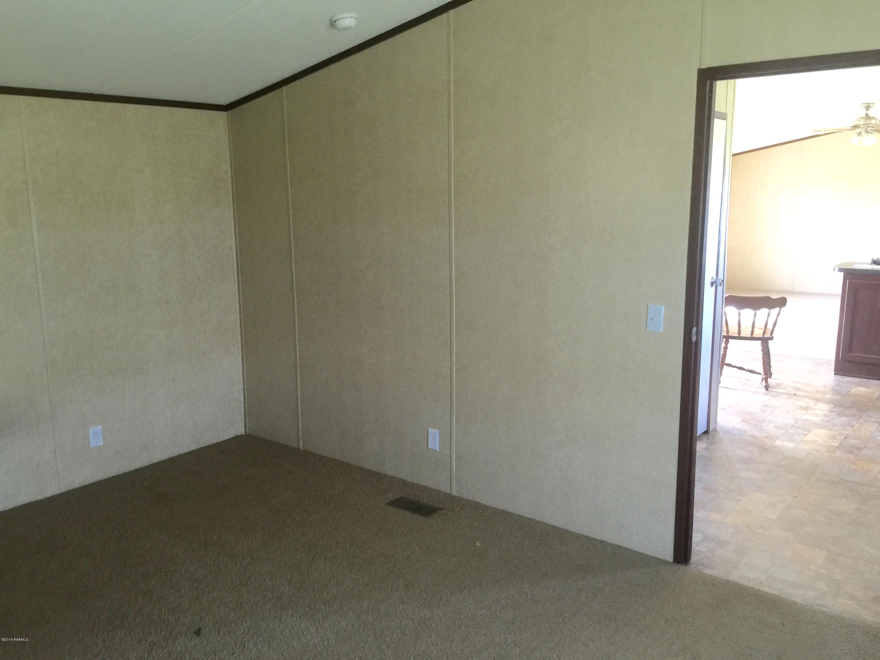 1009 Riceland Road, Unit C Duson, LA 70529 - Photo 17 of 18 IMG_2077