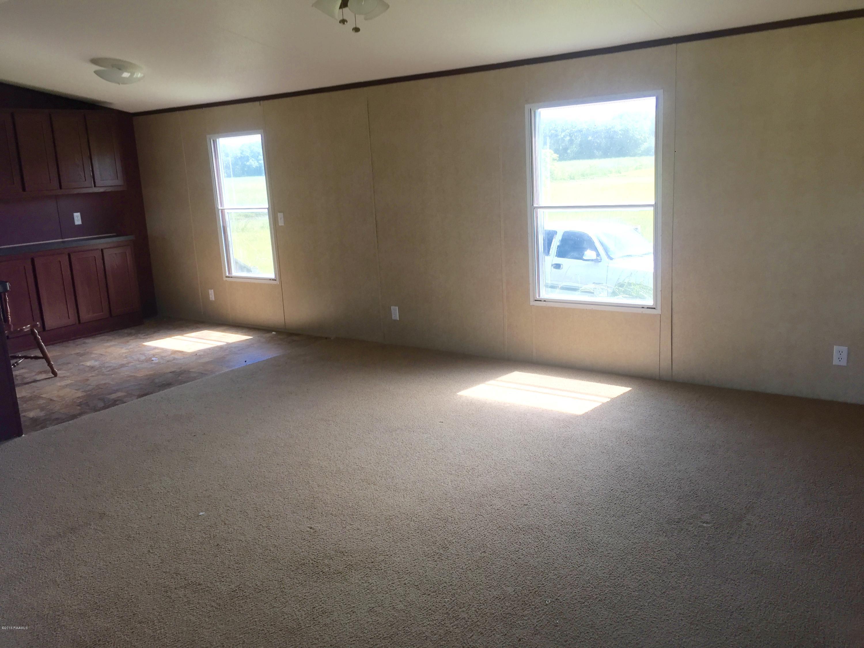 1009 Riceland Road, Unit C Duson, LA 70529 - Photo 3 of 18 IMG_2051
