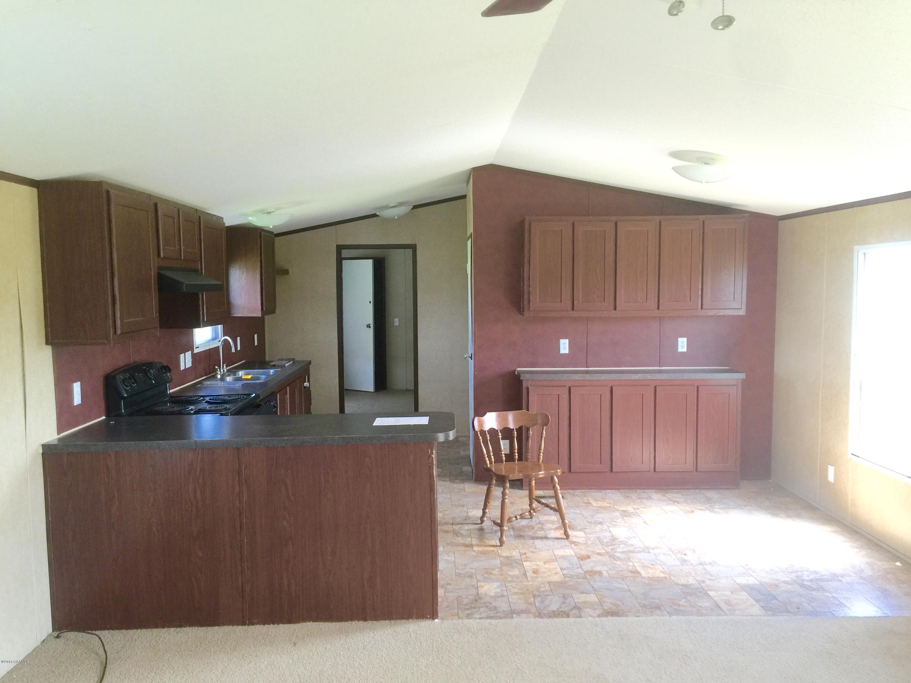 1009 Riceland Road, Unit C Duson, LA 70529 - Photo 5 of 18 IMG_2056
