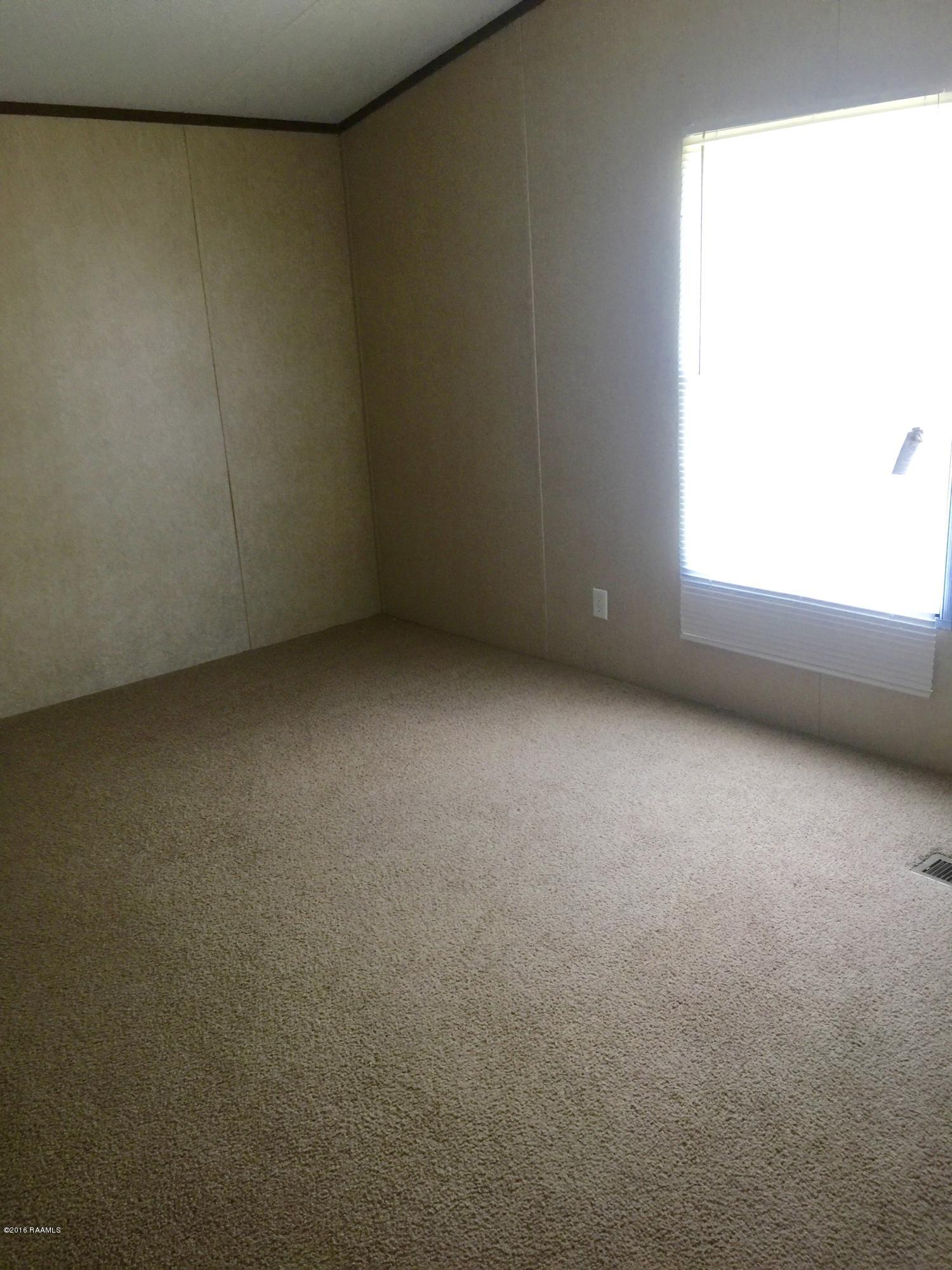 1009 Riceland Road, Unit C Duson, LA 70529 - Photo 6 of 18 IMG_2084