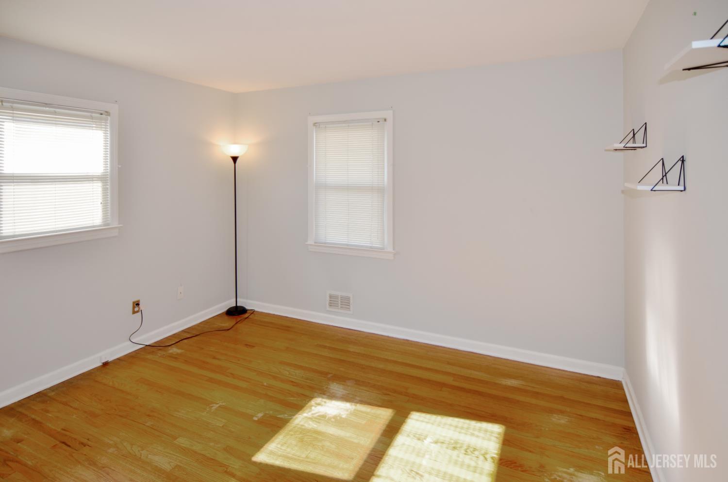 55 Bridge Street Sewaren, NJ 07077 - Photo 12 of 28