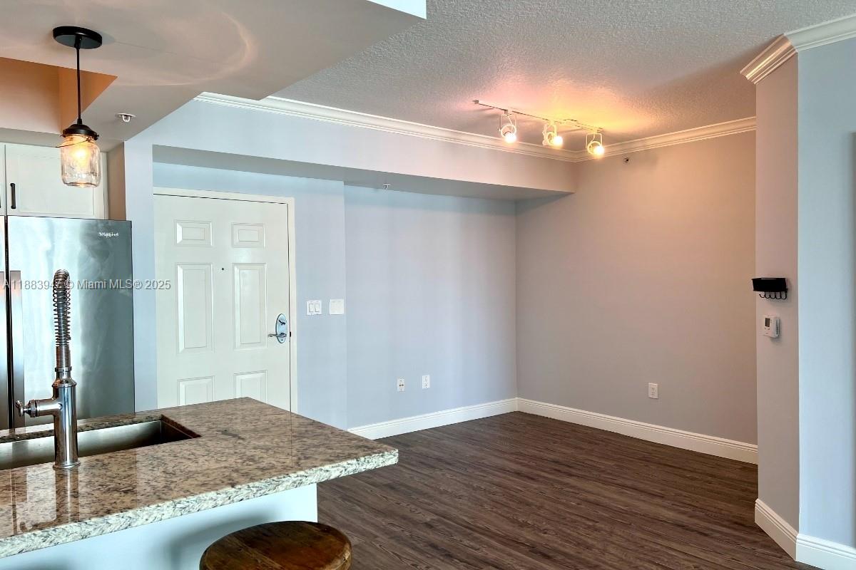 2000 North Bayshore Drive, Unit 1105 Miami, FL 33137 - Photo 13 of 29 a bathroom with a sink and a mirror