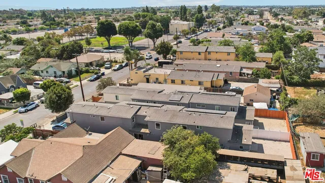 $978,800 | 1675 East 111th Street, Los Angeles, CA 90059