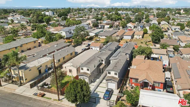 $978,800 | 1675 East 111th Street, Los Angeles, CA 90059