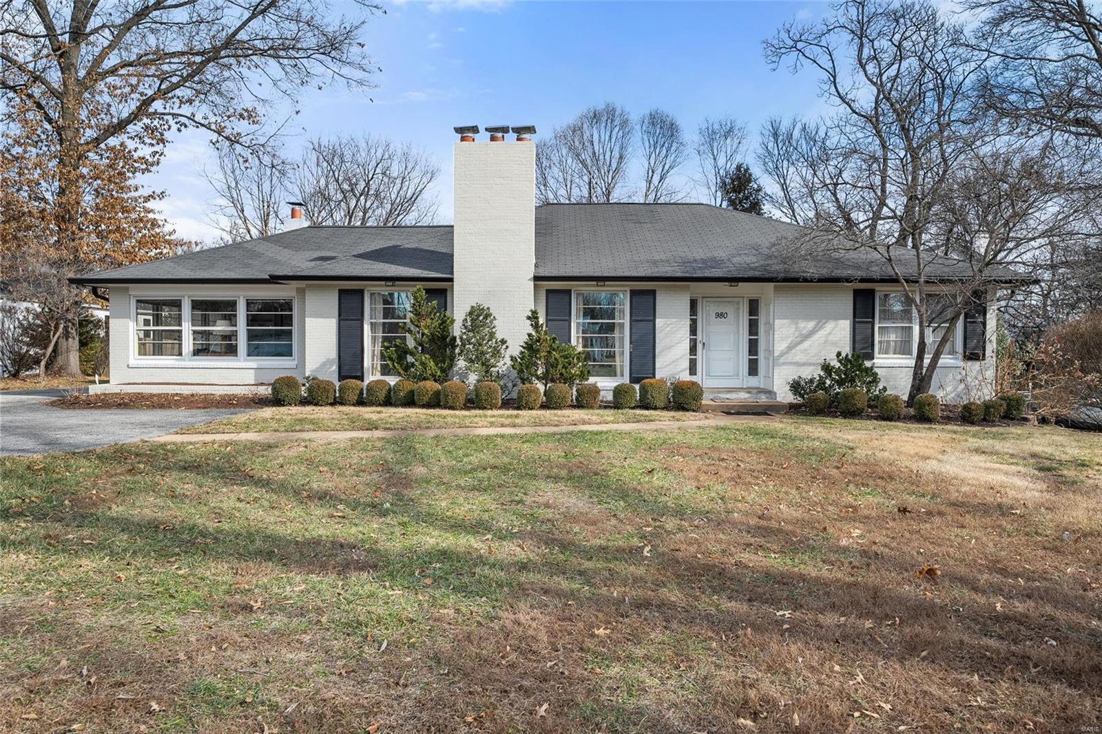 980 North Berry Road St. Louis, MO 63122 - Photo 1 of 42 Gallery Image 1