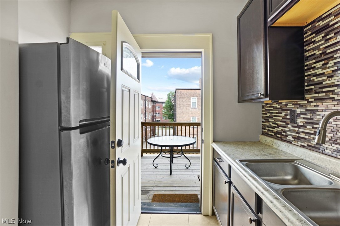 2116 Surrey Road, Unit 3 Cleveland, OH 44106 - Photo 26 of 38 Gallery Image 26