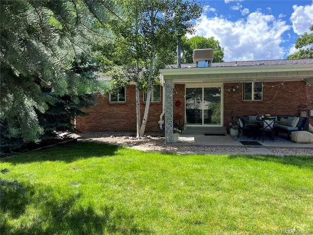 $3,850 | 2156 South Balsam Court, Lakewood, CO 80227