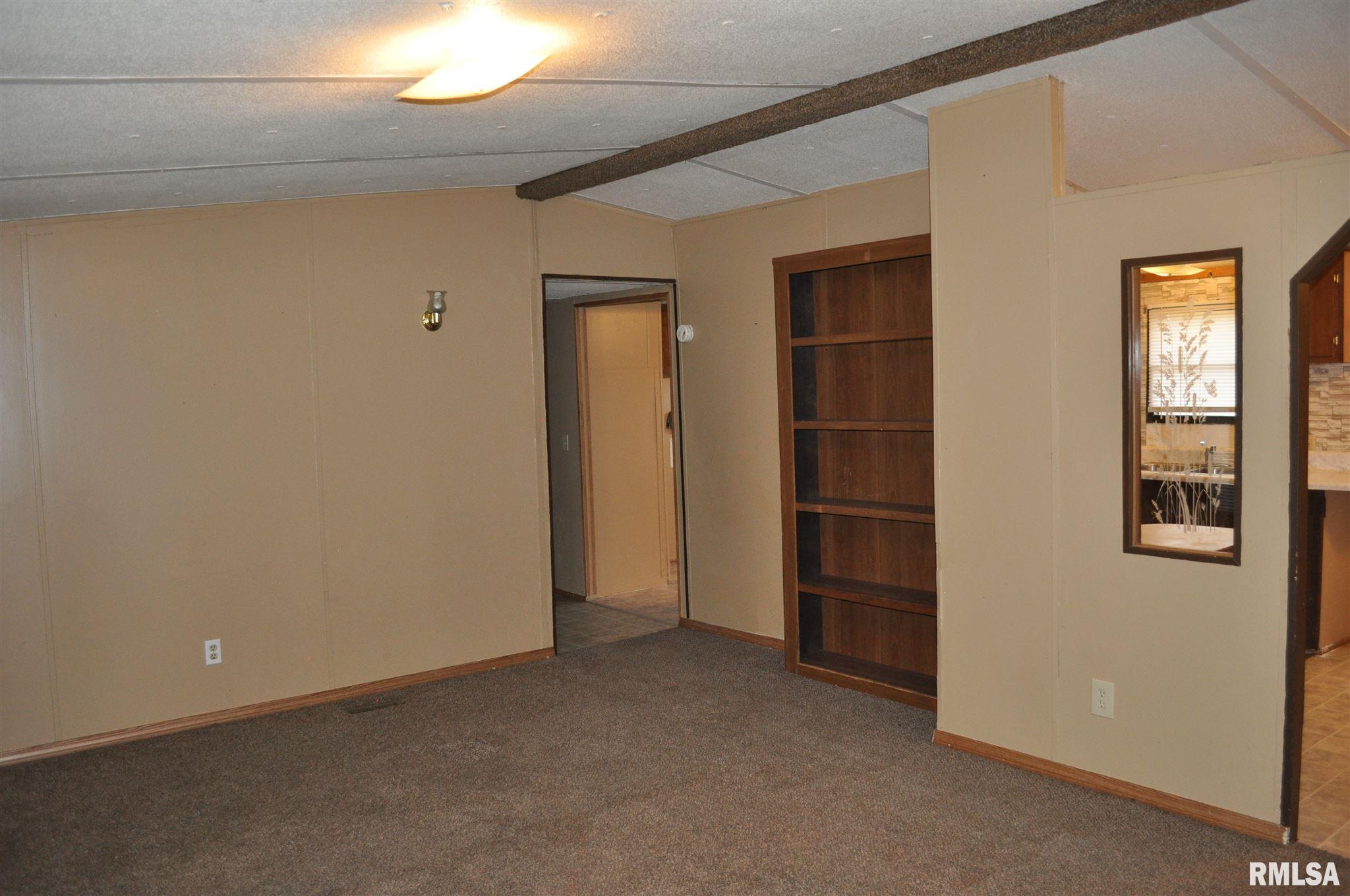 1000 Massey Road Eldorado, IL 62930 - Photo 12 of 28 Gallery Image 12