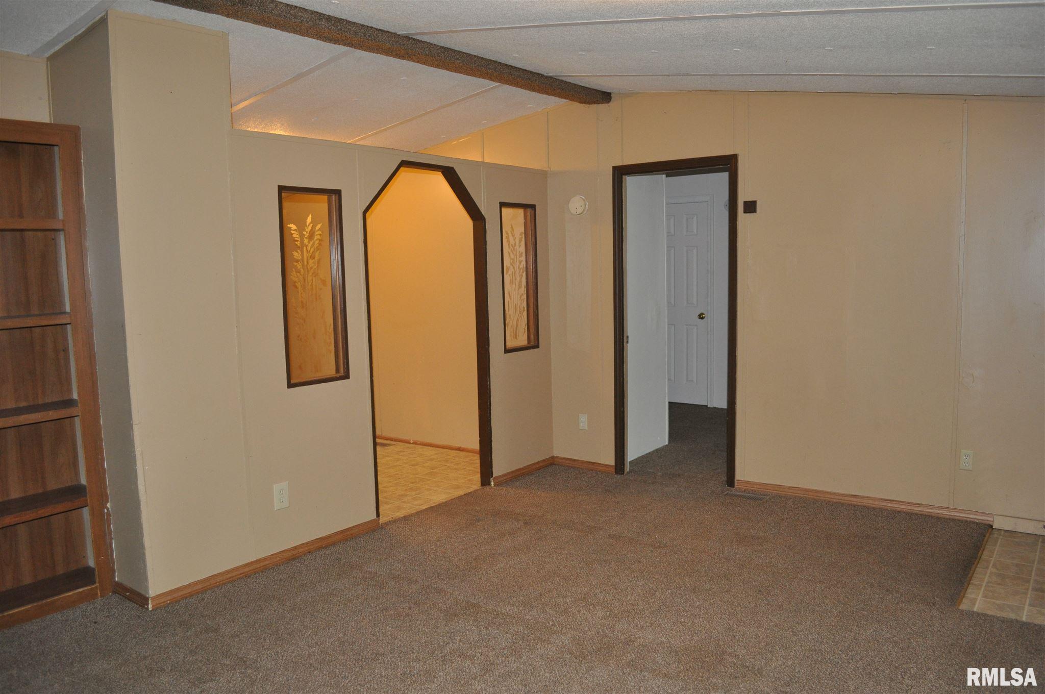 1000 Massey Road Eldorado, IL 62930 - Photo 13 of 28 Gallery Image 13