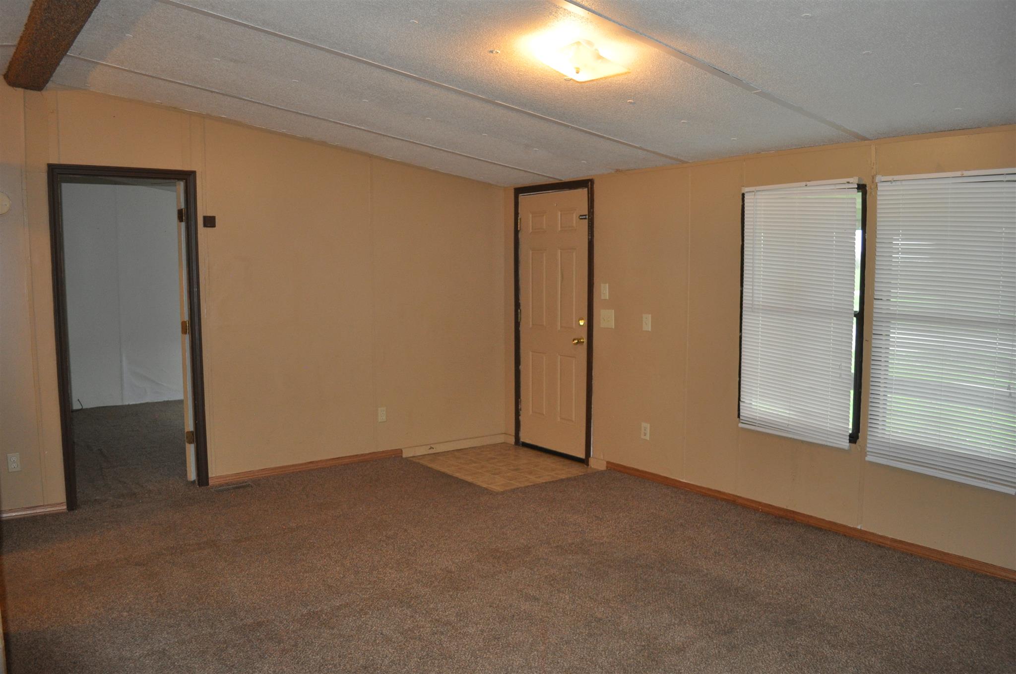 1000 Massey Road Eldorado, IL 62930 - Photo 14 of 28 Gallery Image 14