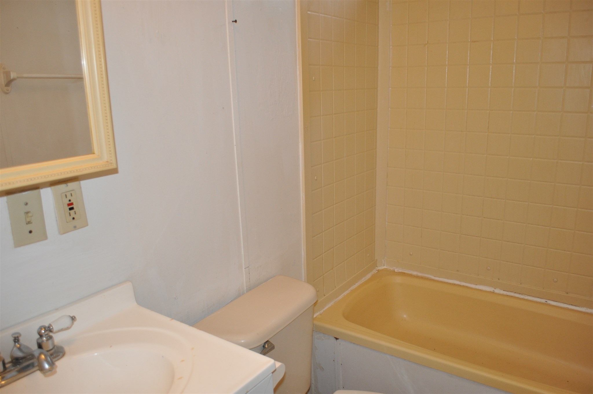 1000 Massey Road Eldorado, IL 62930 - Photo 16 of 28 Gallery Image 16