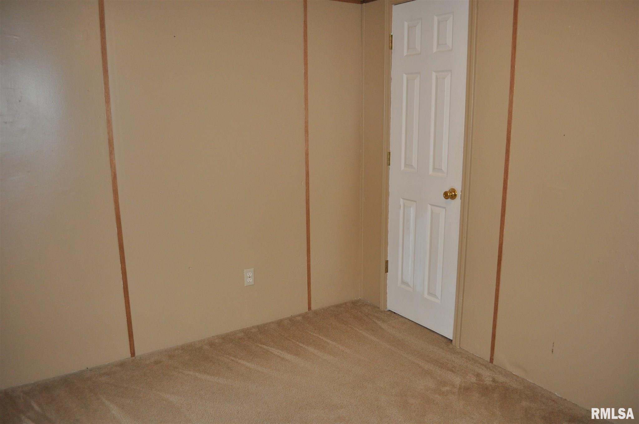 1000 Massey Road Eldorado, IL 62930 - Photo 18 of 28 Gallery Image 18