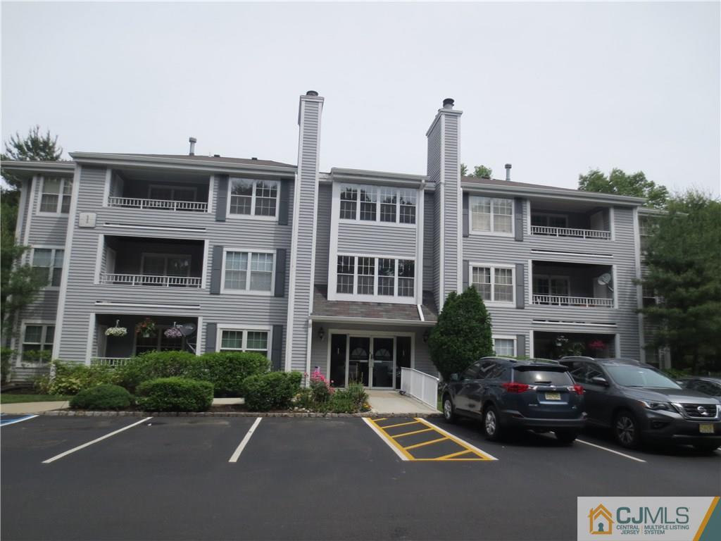 105 Raintree Court, Unit 105 Helmetta, NJ 08828 - Photo 1 of 16 Gallery Image 1
