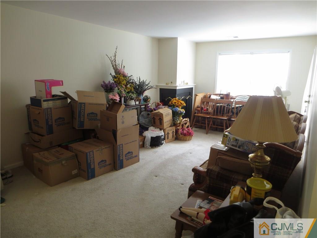 105 Raintree Court, Unit 105 Helmetta, NJ 08828 - Photo 3 of 16 Gallery Image 3