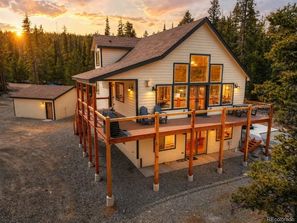 $1,175,000 | 526 Porcupine Road, Fairplay, CO 80440