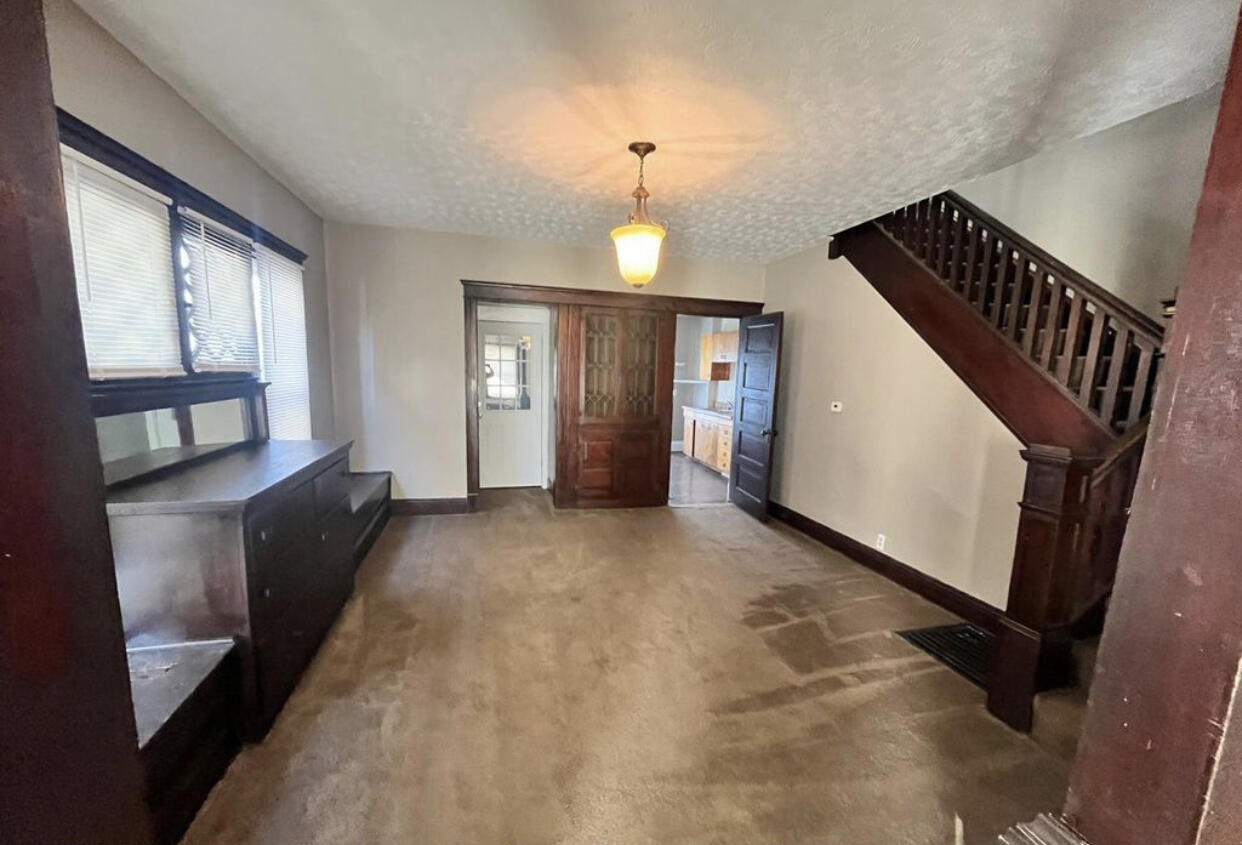 815 North Murray Street Springfield, OH 45503 - Photo 6 of 26