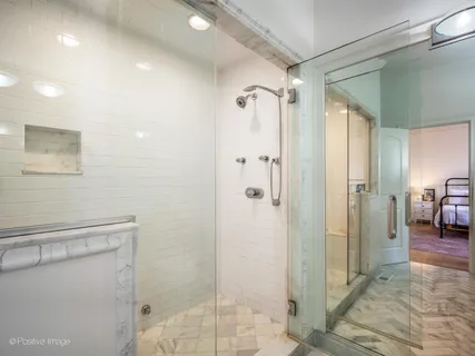 $985,000 | 1718 West Superior Street, Unit 2E, Chicago, IL 60622
